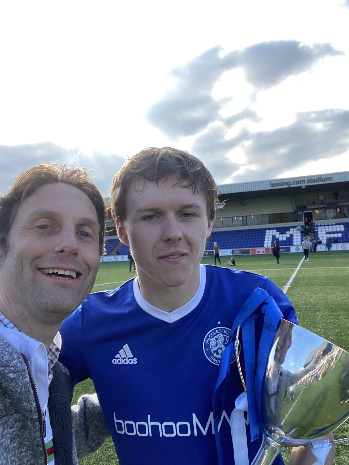 Ronnie op matchday tussen de fans